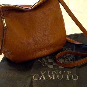 Vince Camuto crossbody-excellent condition,lined in gray microfiber-goldhardware
